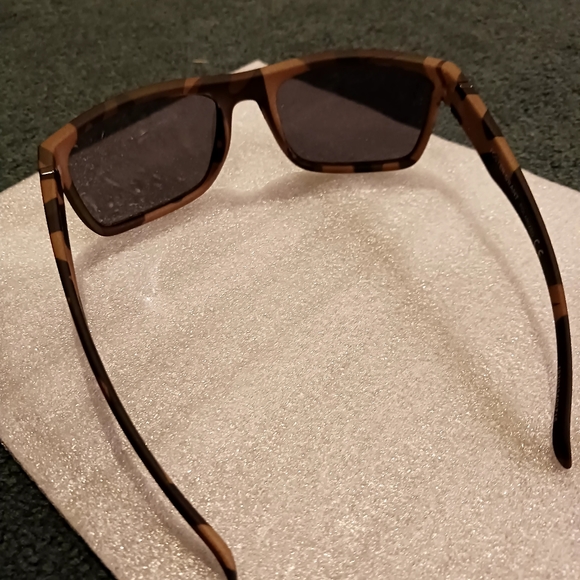 Men's camo sunglasses - Picture 2 of 5